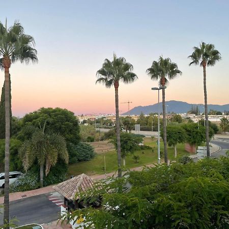 Beautiful Penthouse In A Perfect Location Apartamento Estepona Exterior foto