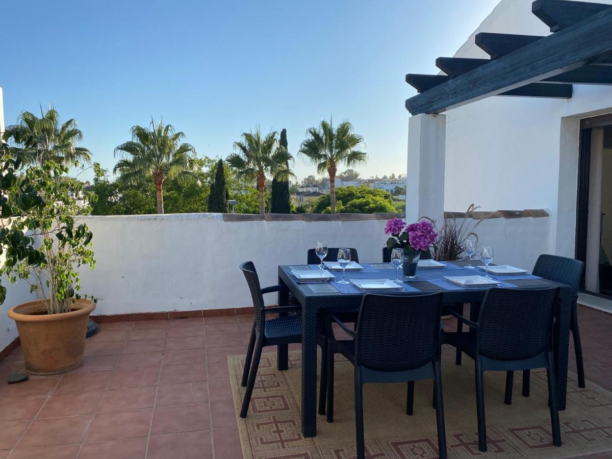 Beautiful Penthouse In A Perfect Location Apartamento Estepona Exterior foto