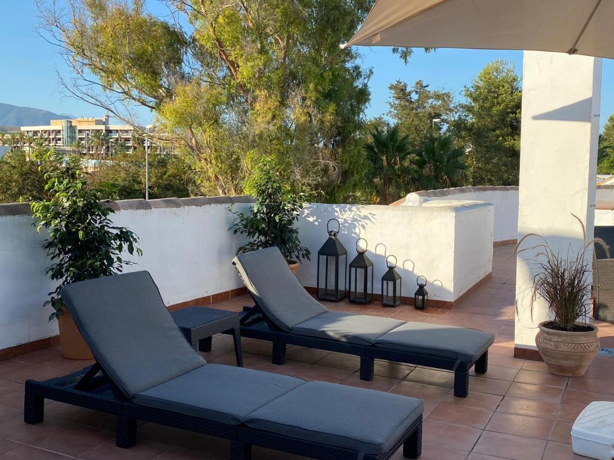 Beautiful Penthouse In A Perfect Location Apartamento Estepona Exterior foto