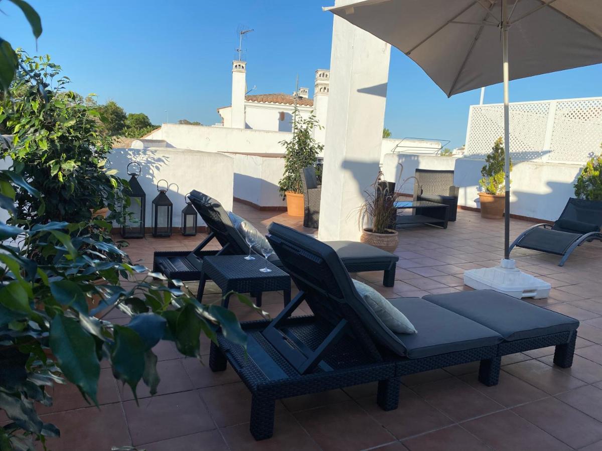 Beautiful Penthouse In A Perfect Location Apartamento Estepona Exterior foto