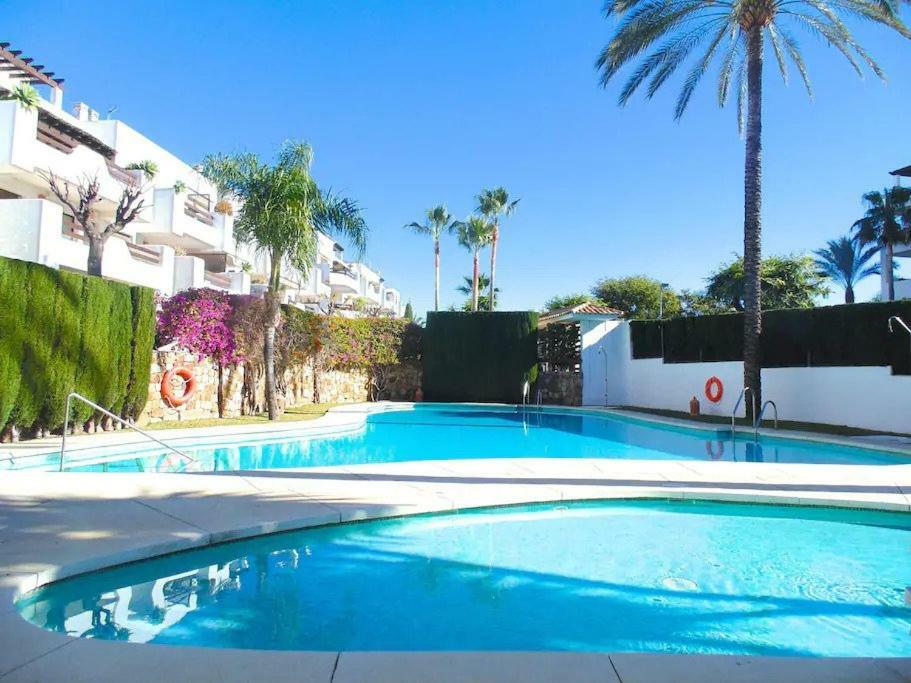 Beautiful Penthouse In A Perfect Location Apartamento Estepona Exterior foto