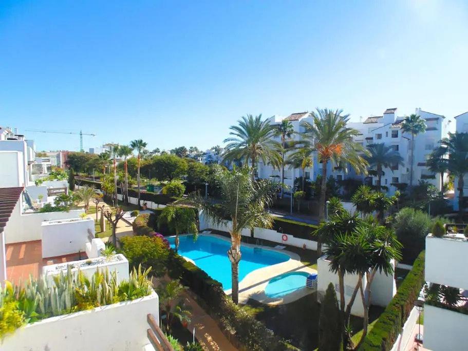 Beautiful Penthouse In A Perfect Location Apartamento Estepona Exterior foto